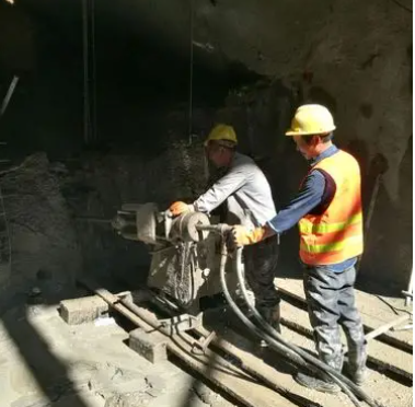 九龙坡水下抗分散灌浆料特点 水下不分散注浆料介绍